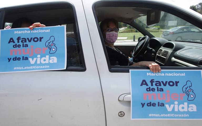 Colectivos provida realizan caravana contra la despenalizaci n del